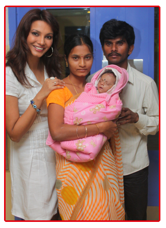 Diana Hayden-help-to-child-2